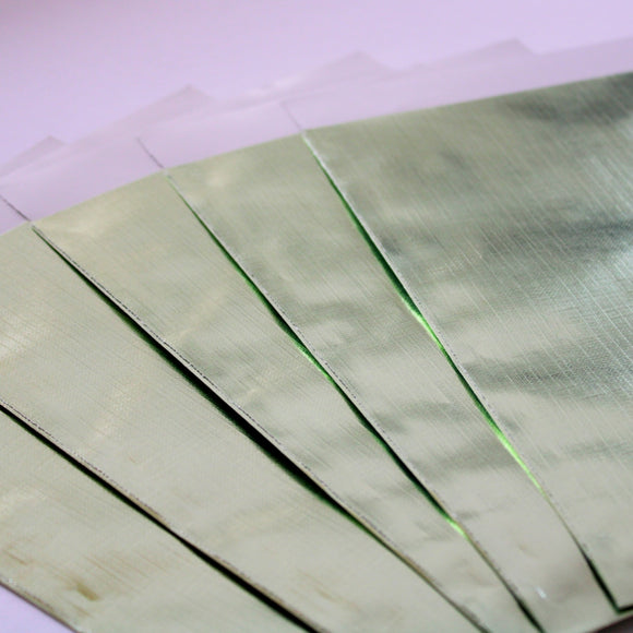 Cadeauzakje 12x19cm - linnen embossing licht groen (5 stuks)